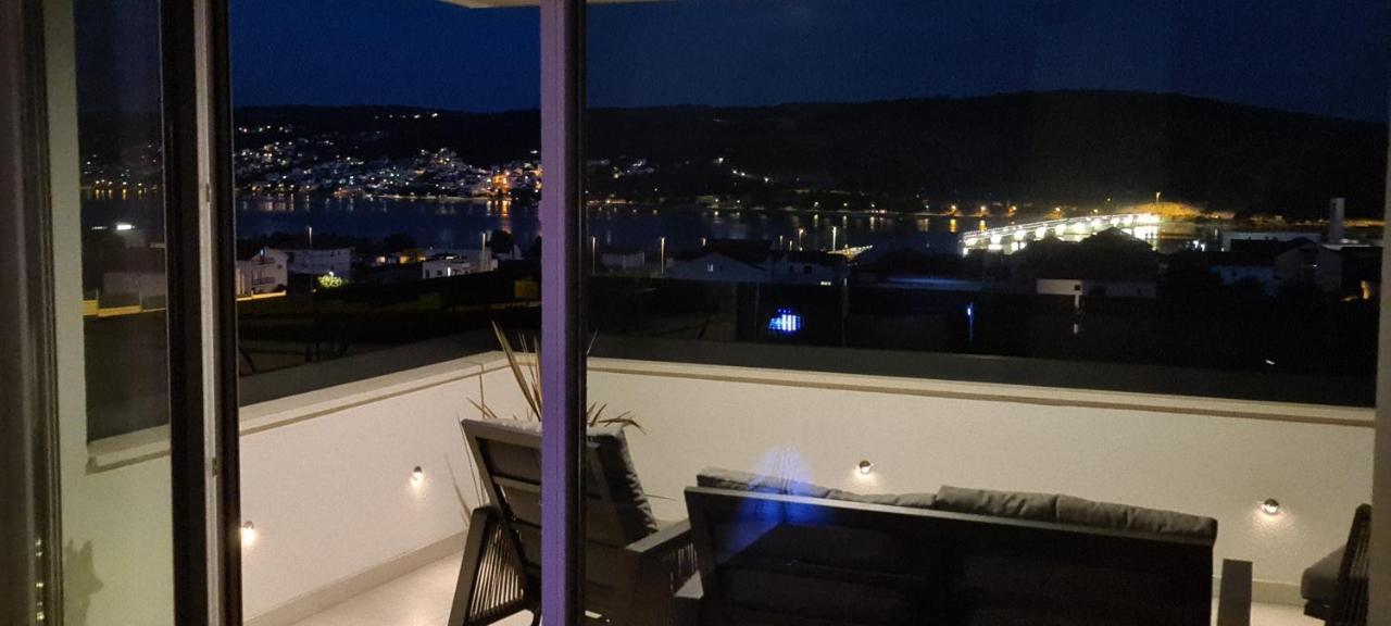 Penthouse Apartman Marcelina In Trogir Exterior photo